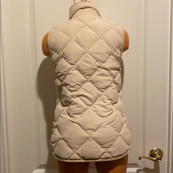 J Crew Down Filled Quilted Vest XXS Ivory $99 - Picture 6 of 10